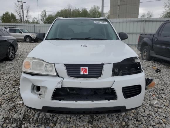 ✅ 2006 Saturn VUE • VIN: 5GZCZ33D76S869161 • Lot: 55971845. Wystawiony na Copart z przebiegiem 165 921 mil. Bezpłatny archiwum sprzedaży aukcyjnych z USA i szczegółowy raport historii pojazdu na DreamBid. Zdjęcie 5.