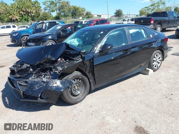 ✅ 2025 Honda Civic LX • VIN: 2HGFE2F20SH593892 • Lot: 43512469. Listed on IAAI with 7,719 mi. Free auction sales archive from the USA and detailed vehicle history report at DreamBid. Image 2.