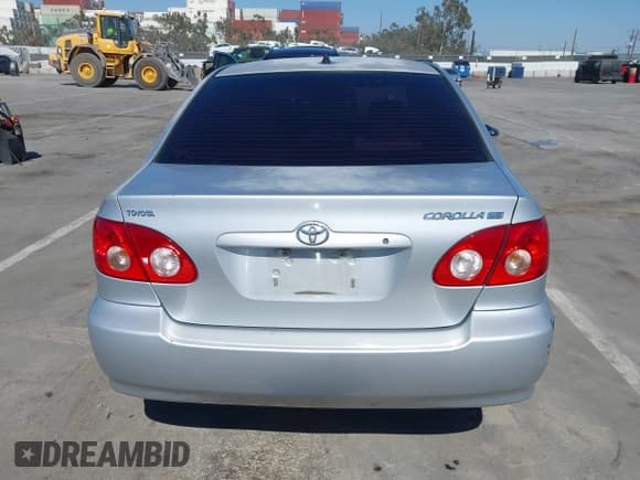 ✅ 2005 Toyota Corolla CE • VIN: 1NXBR32E25Z526764 • Лот: 42320769. Опубликован ранее на IAAI с пробегом 172 583 миль. Бесплатный доступ к архиву аукционных продаж из США и подробный отчёт об истории автомобиля на DreamBid. Изображение 16.