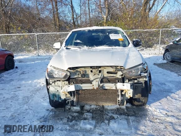 ✅ 2017 Mitsubishi Outlander SE • VIN: JA4AP3AW1HZ060889 • Lot: 43794129. Listed on IAAI with 131,641 mi. Free auction sales archive from the USA and detailed vehicle history report at DreamBid. Image 12.