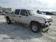 2005 Chevrolet Silverado 2500HD LS with VIN 1GCHK23285F943456, listed as a Copart auction lot 81920025 with 167,693 mi miles and Salvage title. Bid and sale history available at DreamBid. Image 4.