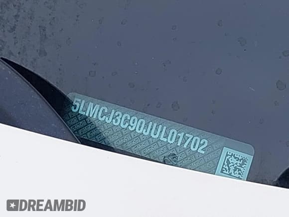 ✅ 2018 Lincoln MKC Reserve • VIN: 5LMCJ3C90JUL01702 • Lot: 43389627. Wystawiony na IAAI z przebiegiem 108 957 mil. Bezpłatny archiwum sprzedaży aukcyjnych z USA i szczegółowy raport historii pojazdu na DreamBid. Zdjęcie 18.