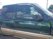 ✅ 2001 Chevrolet Silverado 1500 • VIN: 2GCEK19T611295288 • Лот: 42640158. Опубликован ранее на IAAI с пробегом 182 055 миль. Бесплатный доступ к архиву аукционных продаж из США и подробный отчёт об истории автомобиля на DreamBid. Изображение 13.