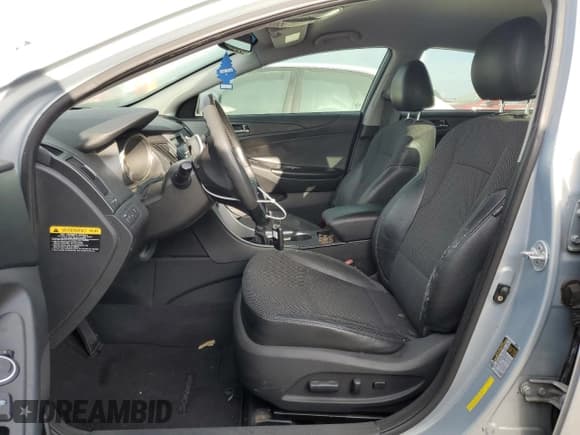 ✅ 2011 Hyundai Sonata SE • VIN: 5NPEC4AB2BH316817 • Lot: 76131844. Listed on Copart with Not provided. Free auction sales archive from the USA and detailed vehicle history report at DreamBid. Image 7.