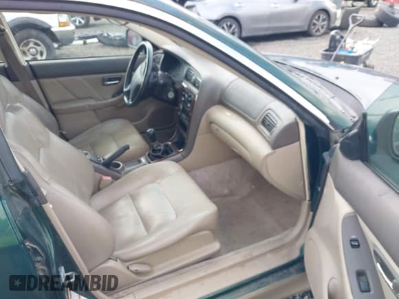 ✅ 2001 Subaru Legacy Outback Limited • VIN: 4S3BH686516616322 • Lot: 41924279. Wystawiony na IAAI z przebiegiem 231 605 mil. Bezpłatny archiwum sprzedaży aukcyjnych z USA i szczegółowy raport historii pojazdu na DreamBid. Zdjęcie 5.