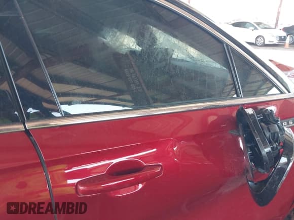 ✅ 2023 Lincoln Corsair Standard • VIN: 5LMCJ1CA9PUL22376 • Lot: 42207647. Wystawiony na IAAI z przebiegiem Nie podano. Bezpłatny archiwum sprzedaży aukcyjnych z USA i szczegółowy raport historii pojazdu na DreamBid. Zdjęcie 5.