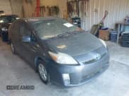 ✅ 2011 Toyota Prius II • VIN: JTDKN3DU6B1353316 • Lot: 43722047. Wystawiony na IAAI z przebiegiem 393 706 mil. Bezpłatny archiwum sprzedaży aukcyjnych z USA i szczegółowy raport historii pojazdu na DreamBid. Zdjęcie 1.