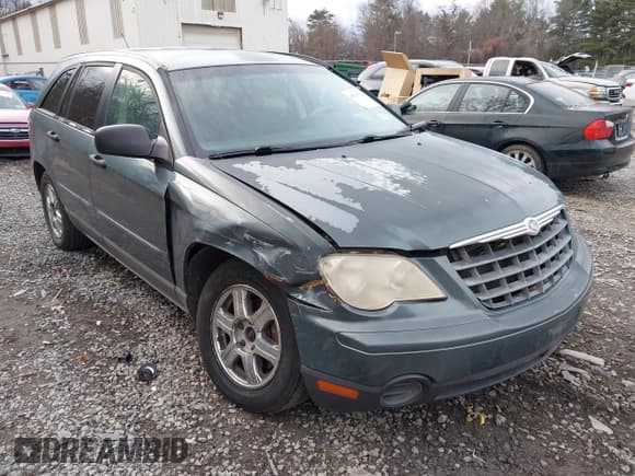 ✅ 2007 Chrysler Pacifica • VIN: 2A8GM48LX7R326101 • Lot: 43781781. Listed on IAAI with 181,157 mi. Free auction sales archive from the USA and detailed vehicle history report at DreamBid. Image 6.
