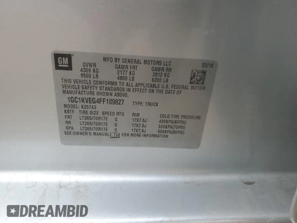 ✅ 2015 Chevrolet Silverado 2500HD LT • VIN: 1GC1KVEG4FF109827 • Lot: 54712205. Wystawiony na Copart z przebiegiem 268 800 mil. Bezpłatny archiwum sprzedaży aukcyjnych z USA i szczegółowy raport historii pojazdu na DreamBid. Zdjęcie 12.
