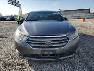 ✅ 2013 Ford Taurus SEL • VIN: 1FAHP2E87DG224748 • Lot: 93712425. Listed on Copart with 127,946 mi. Free auction sales archive from the USA and detailed vehicle history report at DreamBid. Image 5.