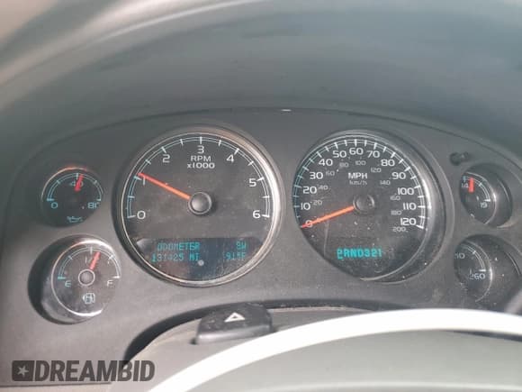 ✅ 2009 Chevrolet Silverado 1500 • VIN: 1GCEC39029Z213266 • Lot: 66802295. Listed on Copart with 131,425 mi. Free auction sales archive from the USA and detailed vehicle history report at DreamBid. Image 9.