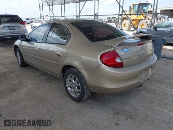 ✅ 2002 Dodge Neon ES • VIN: 1B3ES56C62D658479 • Lot: 42736769. Listed on IAAI with 70,443 mi. Free auction sales archive from the USA and detailed vehicle history report at DreamBid. Image 3.