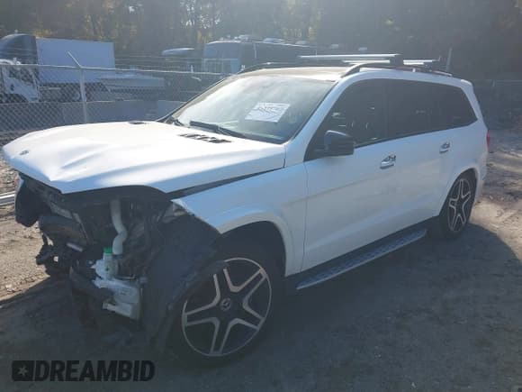 ✅ 2018 Mercedes-Benz GLS 550 • VIN: 4JGDF7DE0JB099368 • Лот: 43435707. Опубликован ранее на IAAI с пробегом 92 337 миль. Бесплатный доступ к архиву аукционных продаж из США и подробный отчёт об истории автомобиля на DreamBid. Изображение 18.