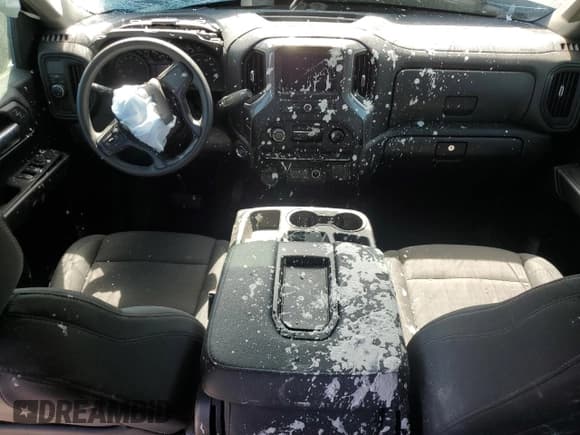 ✅ 2024 Chevrolet Silverado 1500 Custom • VIN: 3GCPABEK1RG118181 • Lot: 49625495. Wystawiony na Copart z przebiegiem Nie podano. Bezpłatny archiwum sprzedaży aukcyjnych z USA i szczegółowy raport historii pojazdu na DreamBid. Zdjęcie 8.