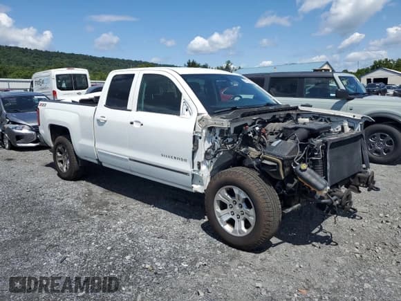 ✅ 2019 Chevrolet Silverado 1500 LT • VIN: 2GCVKPEC2K1188863 • Lot: 67491264. Wystawiony na Copart z przebiegiem 100 276 mil. Bezpłatny archiwum sprzedaży aukcyjnych z USA i szczegółowy raport historii pojazdu na DreamBid. Zdjęcie 4.