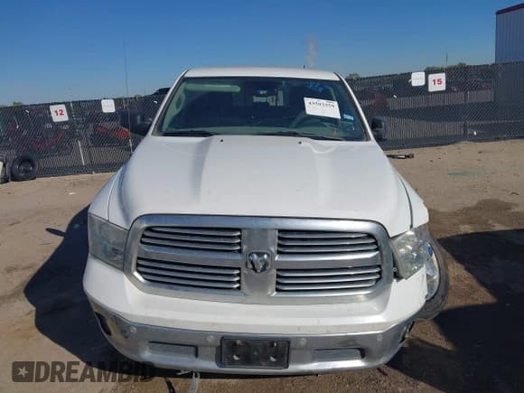 ✅ 2018 Ram 1500 Big Horn • VIN: 1C6RR7LG7JS257846 • Lot: 43593359. Listed on IAAI with 220,063 mi. Free auction sales archive from the USA and detailed vehicle history report at DreamBid. Image 12.