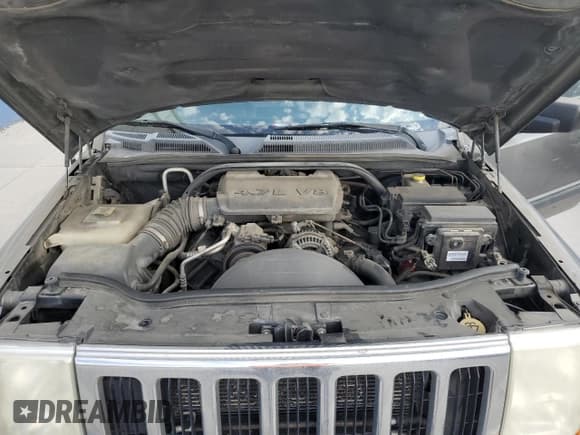 ✅ 2008 Jeep Commander Sport • VIN: 1J8HG48N68C172106 • Лот: 80186665. Опубликован ранее на Copart с пробегом 286 825 миль. Бесплатный доступ к архиву аукционных продаж из США и подробный отчёт об истории автомобиля на DreamBid. Изображение 11.