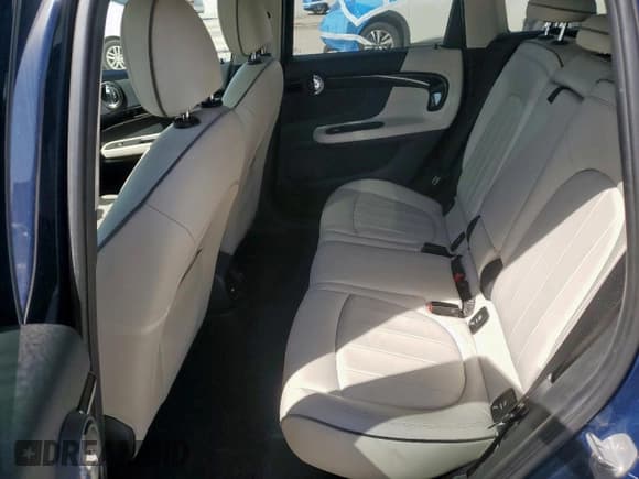 ✅ 2017 MINI Countryman Cooper S • VIN: WMZYT3C34H3D98120 • Lot: 48943825. Listed on Copart with 43,144 mi. Free auction sales archive from the USA and detailed vehicle history report at DreamBid. Image 10.