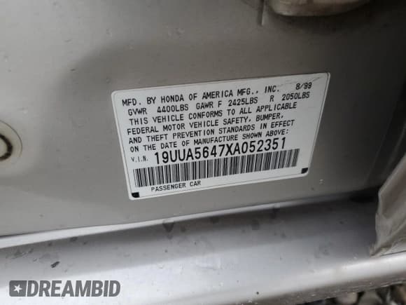 ✅ 1999 Acura TL • VIN: 19UUA5647XA052351 • Лот: 90134105. Опубликован ранее на Copart с пробегом 211 111 миль. Бесплатный доступ к архиву аукционных продаж из США и подробный отчёт об истории автомобиля на DreamBid. Изображение 12.