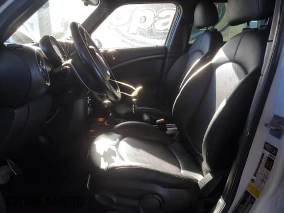 ✅ 2013 MINI Countryman S • VIN: WMWZC3C56DWP24458 • Lot: 93453685. Listed on Copart with 124,187 mi. Free auction sales archive from the USA and detailed vehicle history report at DreamBid. Image 7.