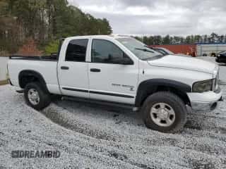 2004 Dodge 3500 ST z VIN 3D7LU38C34G269571, wystawiony jako Copart lot #50093835 z przebiegiem 372 129 mil mil oraz Czysty tytuł • Clean title. Historia ofert i sprzedaży dostępna na DreamBid. Obrazek 4.