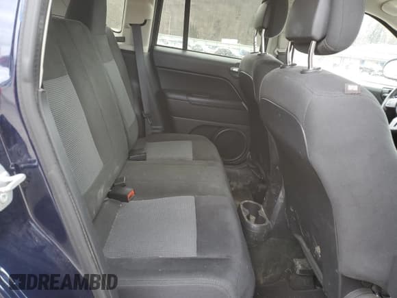 ✅ 2016 Jeep Compass 75th Anniversary • VIN: 1C4NJDBB5GD556770 • Лот: 44416665. Опубликован ранее на Copart с пробегом 57 635 миль. Бесплатный доступ к архиву аукционных продаж из США и подробный отчёт об истории автомобиля на DreamBid. Изображение 11.