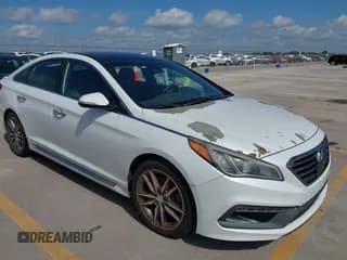 ✅ 2015 Hyundai Sonata Sport • VIN: 5NPE34AB2FH041309 • Lot: 42728014. Listed on IAAI with 88,961 mi. Free auction sales archive from the USA and detailed vehicle history report at DreamBid. Image 1.