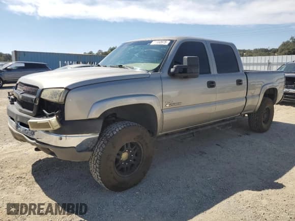 ✅ 2003 Chevrolet Silverado 2500HD LS • VIN: 1GCHK23153F182454 • Lot: 71833975. Listed on Copart with 225,060 mi. Free auction sales archive from the USA and detailed vehicle history report at DreamBid. Image 1.