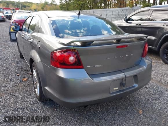 ✅ 2012 Dodge Avenger SE • VIN: 1C3CDZAG1CN313359 • Lot: 43391762. Listed on IAAI with 129,981 mi. Free auction sales archive from the USA and detailed vehicle history report at DreamBid. Image 3.