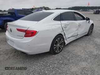 ✅ 2017 Buick LaCrosse Essence • VIN: 1G4ZP5SS9HU182165 • Lot: 43340648. Wystawiony na IAAI z przebiegiem 165 783 mil. Bezpłatny archiwum sprzedaży aukcyjnych z USA i szczegółowy raport historii pojazdu na DreamBid. Zdjęcie 4.