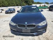 ✅ 2013 BMW 3 Series 335i • VIN: WBA3A9C52DF477194 • Lot: 82199145. Wystawiony na Copart z przebiegiem 145 317 mil. Bezpłatny archiwum sprzedaży aukcyjnych z USA i szczegółowy raport historii pojazdu na DreamBid. Zdjęcie 5.