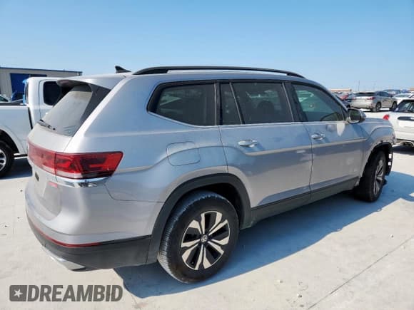 ✅ 2024 Volkswagen Atlas SE • VIN: 1V2DR2CA0RC620557 • Lot: 68150695. Wystawiony na Copart z przebiegiem 19 920 mil. Bezpłatny archiwum sprzedaży aukcyjnych z USA i szczegółowy raport historii pojazdu na DreamBid. Zdjęcie 3.