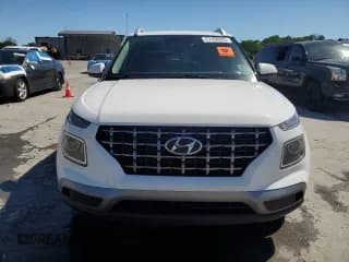 ✅ 2024 Hyundai Venue Limited • VIN: KMHRC8A30RU306512 • Lot: 57458605. Listed on Copart with 21,980 mi. Free auction sales archive from the USA and detailed vehicle history report at DreamBid. Image 5.