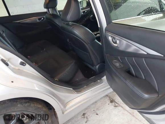 ✅ 2015 Infiniti Q50 Premium • VIN: JN1BV7AP3FM335210 • Lot: 43711853. Listed on IAAI with 102,947 mi. Free auction sales archive from the USA and detailed vehicle history report at DreamBid. Image 8.