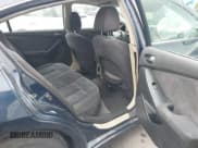 ✅ 2007 Nissan Altima S • VIN: 1N4AL21E47N403936 • Lot: 43537712. Wystawiony na IAAI z przebiegiem 171 968 mil. Bezpłatny archiwum sprzedaży aukcyjnych z USA i szczegółowy raport historii pojazdu na DreamBid. Zdjęcie 8.