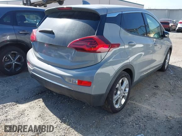 ✅ 2021 Chevrolet Bolt EV LT • VIN: 1G1FY6S09M4106389 • Lot: 41841626. Wystawiony na IAAI z przebiegiem 63 361 mil. Bezpłatny archiwum sprzedaży aukcyjnych z USA i szczegółowy raport historii pojazdu na DreamBid. Zdjęcie 4.