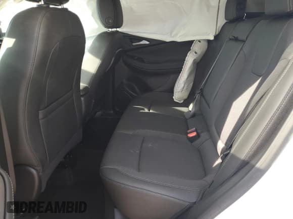 ✅ 2024 Buick Encore GX Preferred • VIN: KL4AMCSL5RB010598 • Lot: 80819455. Wystawiony na Copart z przebiegiem 11 219 mil. Bezpłatny archiwum sprzedaży aukcyjnych z USA i szczegółowy raport historii pojazdu na DreamBid. Zdjęcie 11.