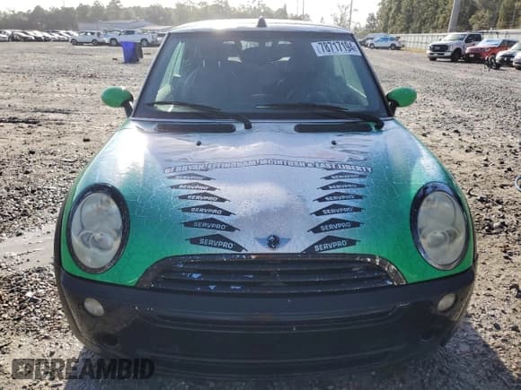 ✅ 2006 MINI Convertible • VIN: WMWRF33526TG16112 • Lot: 78717194. Wystawiony na Copart z przebiegiem 204 914 mil. Bezpłatny archiwum sprzedaży aukcyjnych z USA i szczegółowy raport historii pojazdu na DreamBid. Zdjęcie 5.