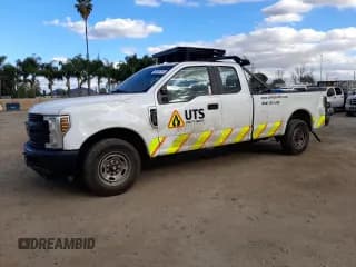 ✅ 2019 Ford F-250 XL • VIN: 1FT7X2A68KEE26789 • Lot: 46466705. Listed on Copart with 85,996 mi. Free auction sales archive from the USA and detailed vehicle history report at DreamBid. Image 1.