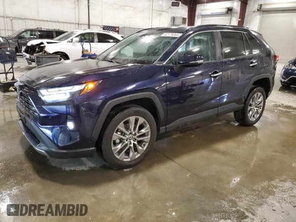 ✅ 2023 Toyota RAV4 Limited • VIN: 2T3N1RFV9PW330705 • Lot: 82179365. Wystawiony na Copart z przebiegiem 24 636 mil. Bezpłatny archiwum sprzedaży aukcyjnych z USA i szczegółowy raport historii pojazdu na DreamBid. Zdjęcie 1.