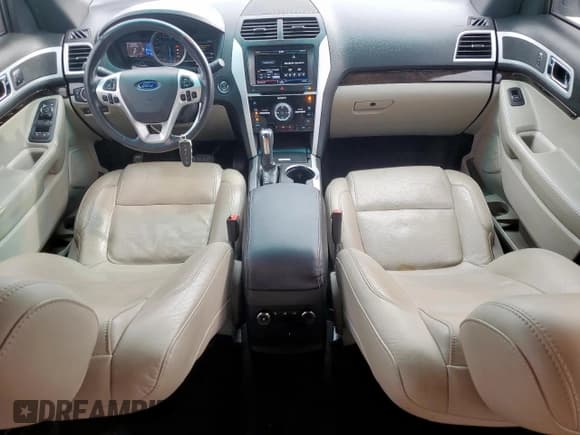 ✅ 2015 Ford Explorer Limited • VIN: 1FM5K7F98FGA02945 • Lot: 49239085. Wystawiony na Copart z przebiegiem 158 647 mil. Bezpłatny archiwum sprzedaży aukcyjnych z USA i szczegółowy raport historii pojazdu na DreamBid. Zdjęcie 8.