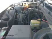 ✅ 2002 GMC Sierra 1500 • VIN: 1GTEC19T42Z311588 • Лот: 42484628. Опубликован ранее на IAAI с пробегом 175 809 миль. Бесплатный доступ к архиву аукционных продаж из США и подробный отчёт об истории автомобиля на DreamBid. Изображение 13.