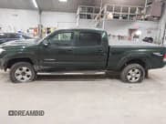 ✅ 2012 Toyota Tacoma • VIN: 3TMMU4FN1CM041111 • Lot: 43211995. Listed on IAAI with 196,372 mi. Free auction sales archive from the USA and detailed vehicle history report at DreamBid. Image 14.