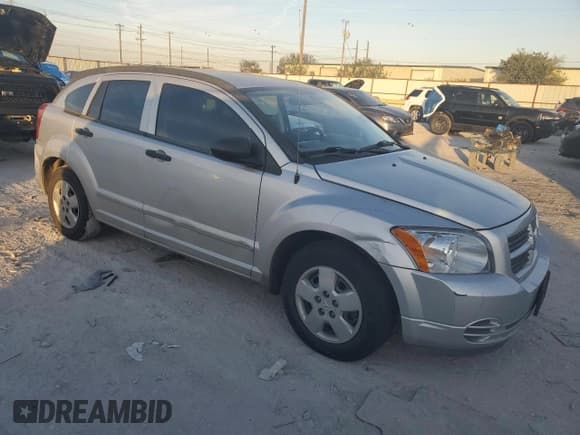 ✅ 2008 Dodge Caliber SE • VIN: 1B3HB28B78D701123 • Лот: 80334184. Опубликован ранее на Copart с пробегом 85 002 миль. Бесплатный доступ к архиву аукционных продаж из США и подробный отчёт об истории автомобиля на DreamBid. Изображение 4.