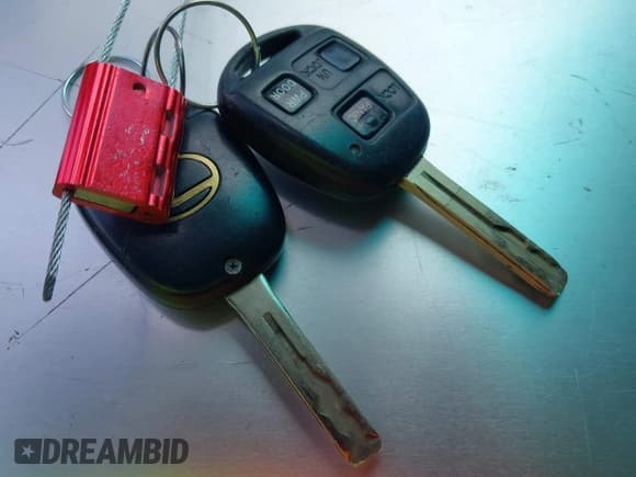 ✅ 2007 Lexus RX 350 • VIN: 2T2GK31U57C004780 • Lot: 43067210. Wystawiony na IAAI z przebiegiem 194 171 mil. Bezpłatny archiwum sprzedaży aukcyjnych z USA i szczegółowy raport historii pojazdu na DreamBid. Zdjęcie 11.