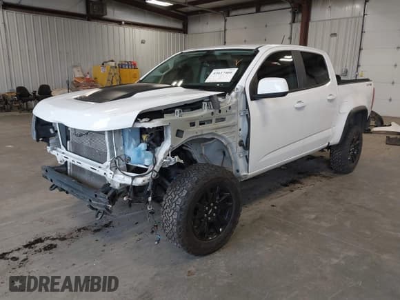 ✅ 2018 Chevrolet Colorado 4WD ZR2 • VIN: 1GCGTEENXJ1315665 • Лот: 43617466. Опубликован ранее на IAAI с пробегом 106 104 миль. Бесплатный доступ к архиву аукционных продаж из США и подробный отчёт об истории автомобиля на DreamBid. Изображение 18.