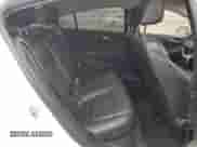 2017 Chevrolet Cruze Premier z VIN 1G1BF5SM1H7260276, wystawiony jako Copart lot #66112872 z przebiegiem 96 847 mil mil oraz . Historia ofert i sprzedaży dostępna na DreamBid. Obrazek 6.