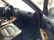 ✅ 1998 Lexus LS 400 • VIN: JT8BH28F9W0134826 • Lot: 42745898. Listed on IAAI with 324,194 mi. Free auction sales archive from the USA and detailed vehicle history report at DreamBid. Image 5.