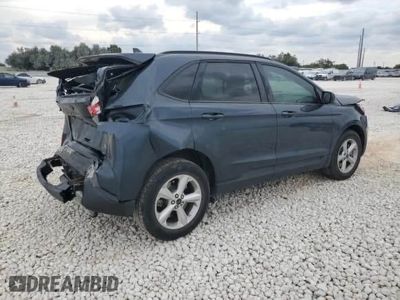 ✅ 2024 Ford Edge SE • VIN: 2FMPK4G99RBA59723 • Лот: 82562255. Опубликован ранее на Copart с пробегом Не указан. Бесплатный доступ к архиву аукционных продаж из США и подробный отчёт об истории автомобиля на DreamBid. Изображение 3.