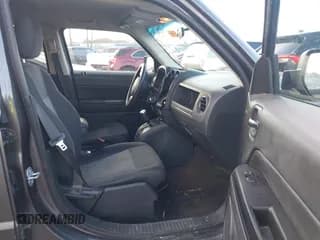 ✅ 2015 Jeep Patriot Altitude • VIN: 1C4NJRBB4FD347192 • Лот: 43699891. Опубликован ранее на IAAI с пробегом 173 170 миль. Бесплатный доступ к архиву аукционных продаж из США и подробный отчёт об истории автомобиля на DreamBid. Изображение 5.